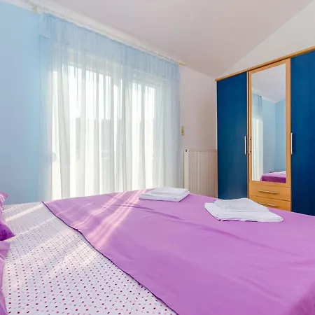 Apartment Maslina Trogir