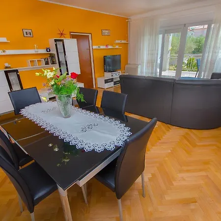 Maslina Apartment