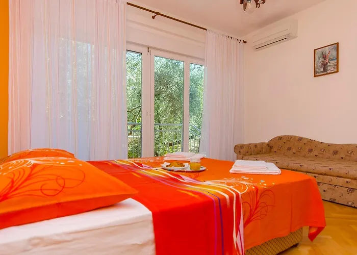 Apartman Maslina *